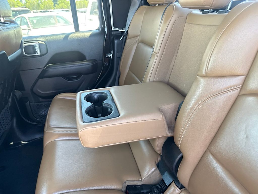 Thumbnail: 2020 Jeep Gladiator - 19