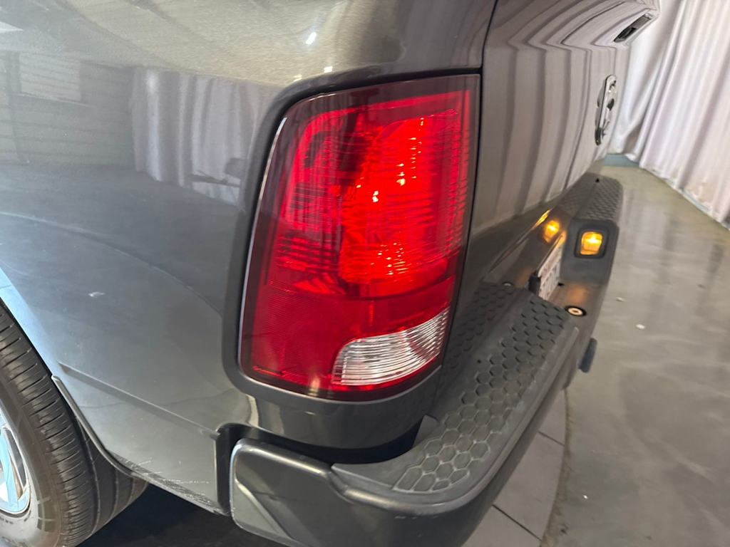 Thumbnail: 2018 RAM 1500 - 18