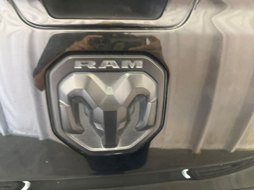 Thumbnail: 2020 RAM 1500 - 20