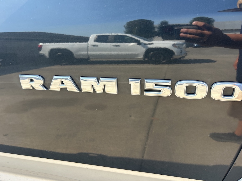 Thumbnail: 2011 RAM 1500 - 14