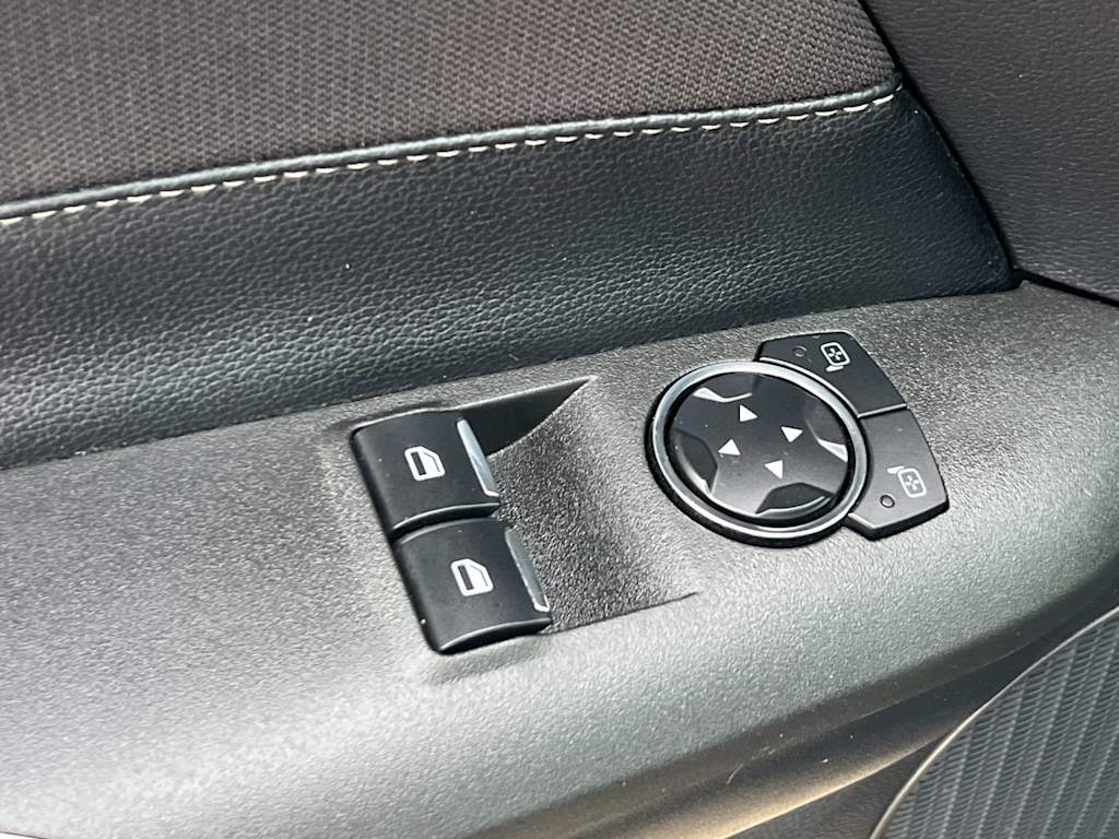 Thumbnail: 2015 Ford Mustang - 23