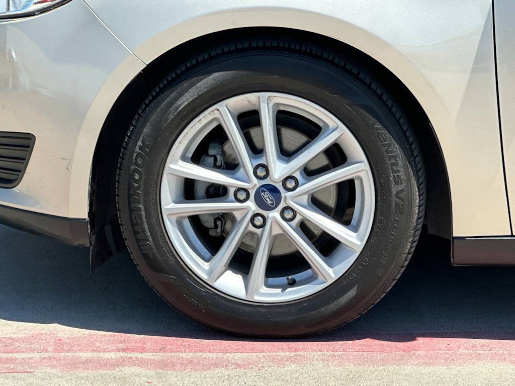 Thumbnail: 2018 Ford Focus - 8
