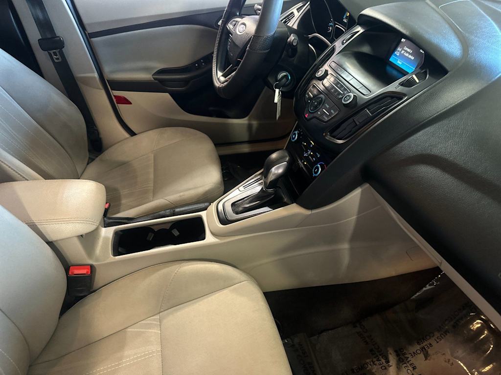 Thumbnail: 2018 Ford Focus - 12