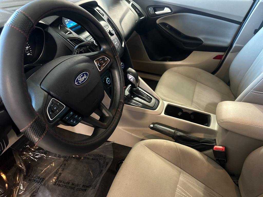 Thumbnail: 2018 Ford Focus - 9