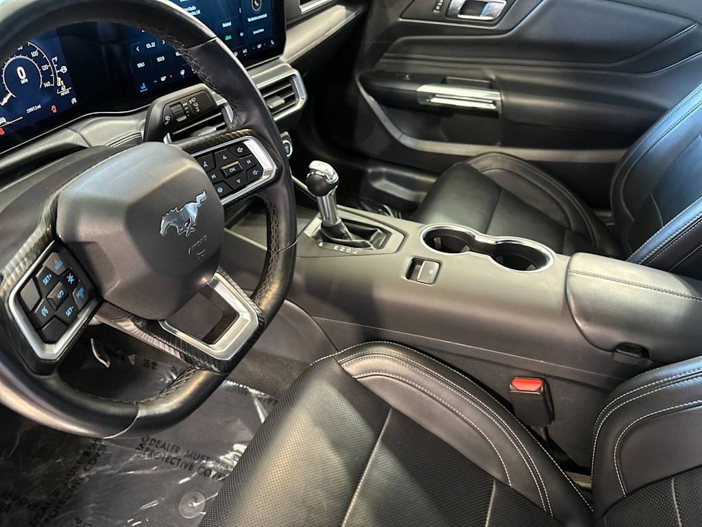 Thumbnail: 2025 Ford Mustang - 9