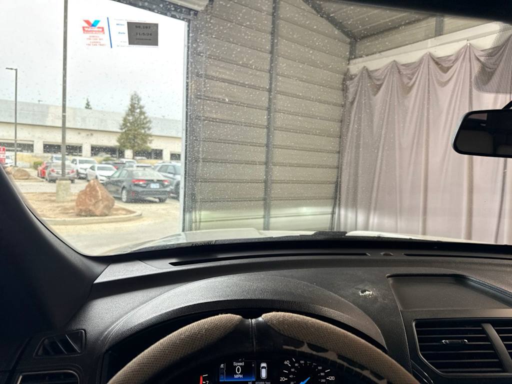 Thumbnail: 2018 Ford Explorer - 24