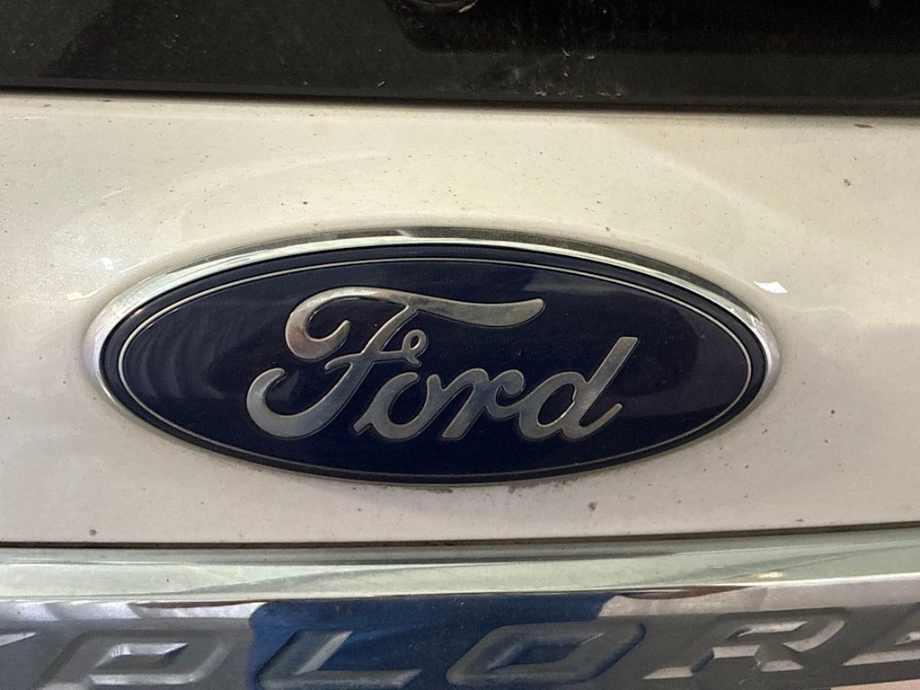 Thumbnail: 2017 Ford Explorer - 15