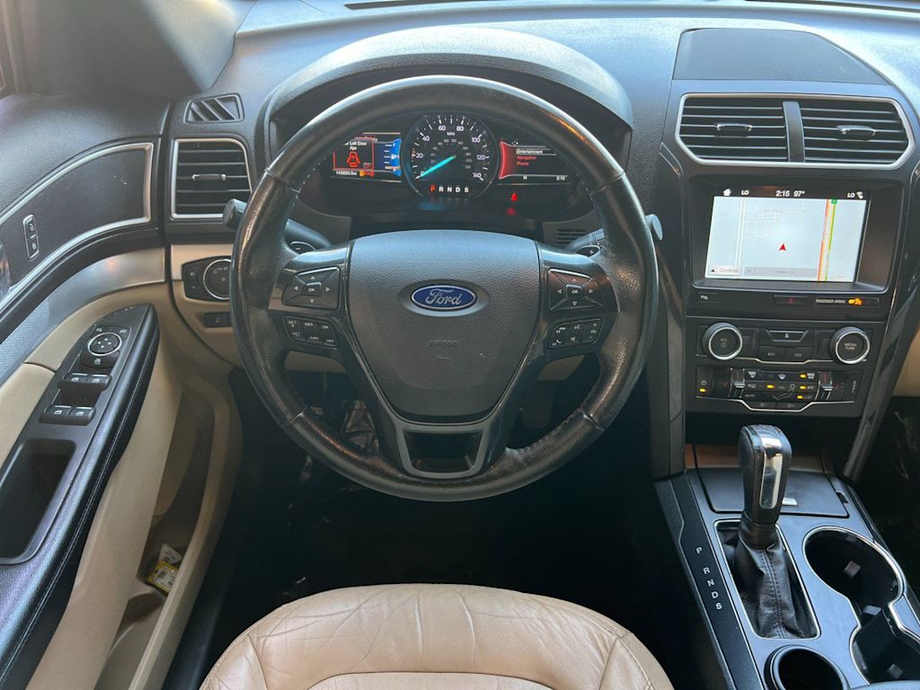 Thumbnail: 2017 Ford Explorer - 11