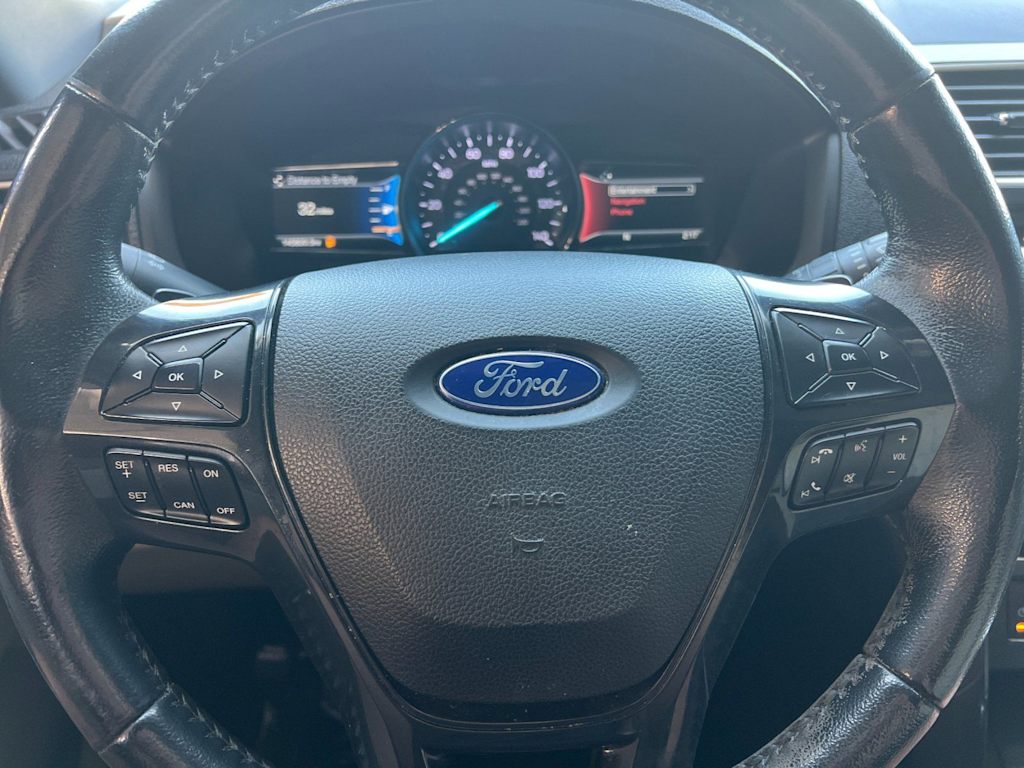 Thumbnail: 2017 Ford Explorer - 27