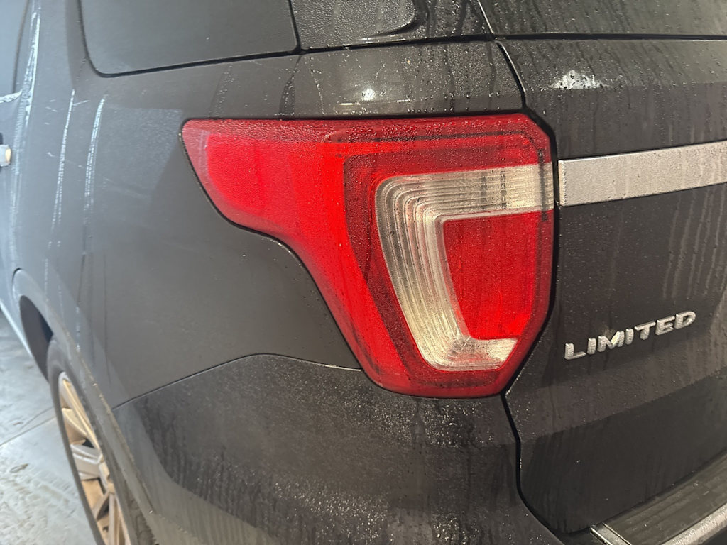 Thumbnail: 2019 Ford Explorer - 18