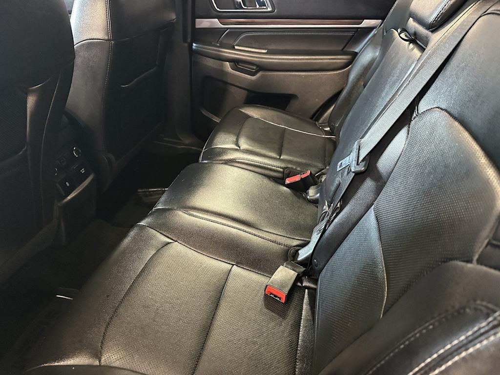 Thumbnail: 2019 Ford Explorer - 11