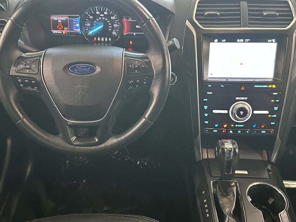 Thumbnail: 2019 Ford Explorer - 13