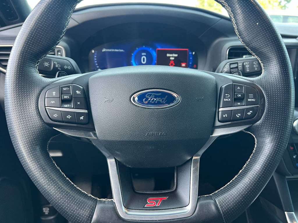 Thumbnail: 2020 Ford Explorer - 29