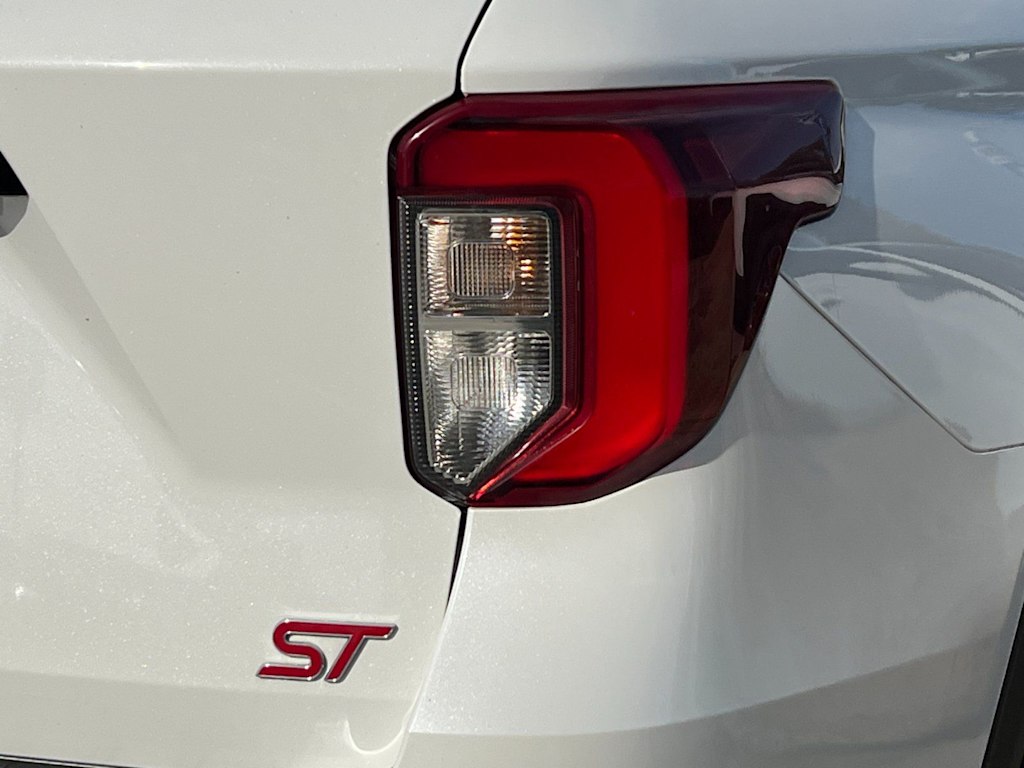 Thumbnail: 2020 Ford Explorer - 7