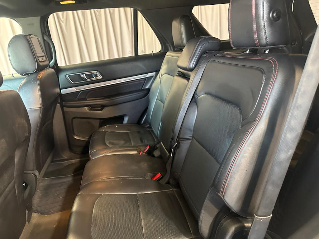 Thumbnail: 2017 Ford Explorer - 11