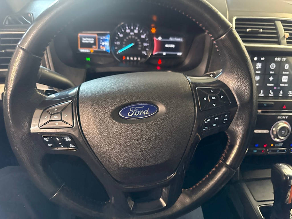 Thumbnail: 2017 Ford Explorer - 2