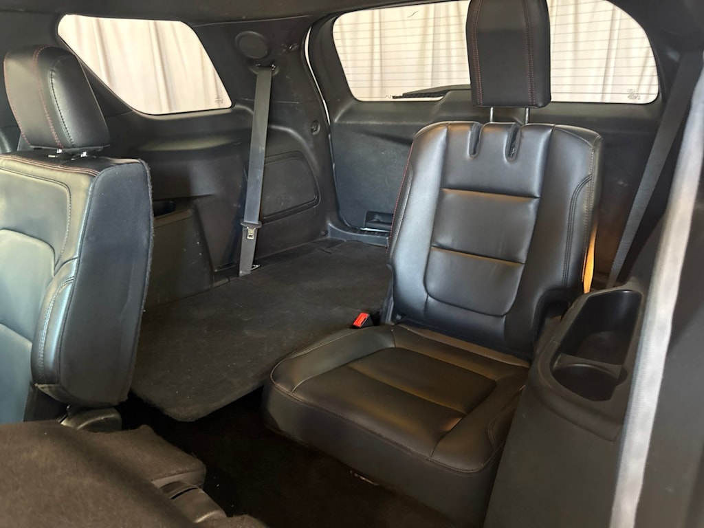 Thumbnail: 2017 Ford Explorer - 26