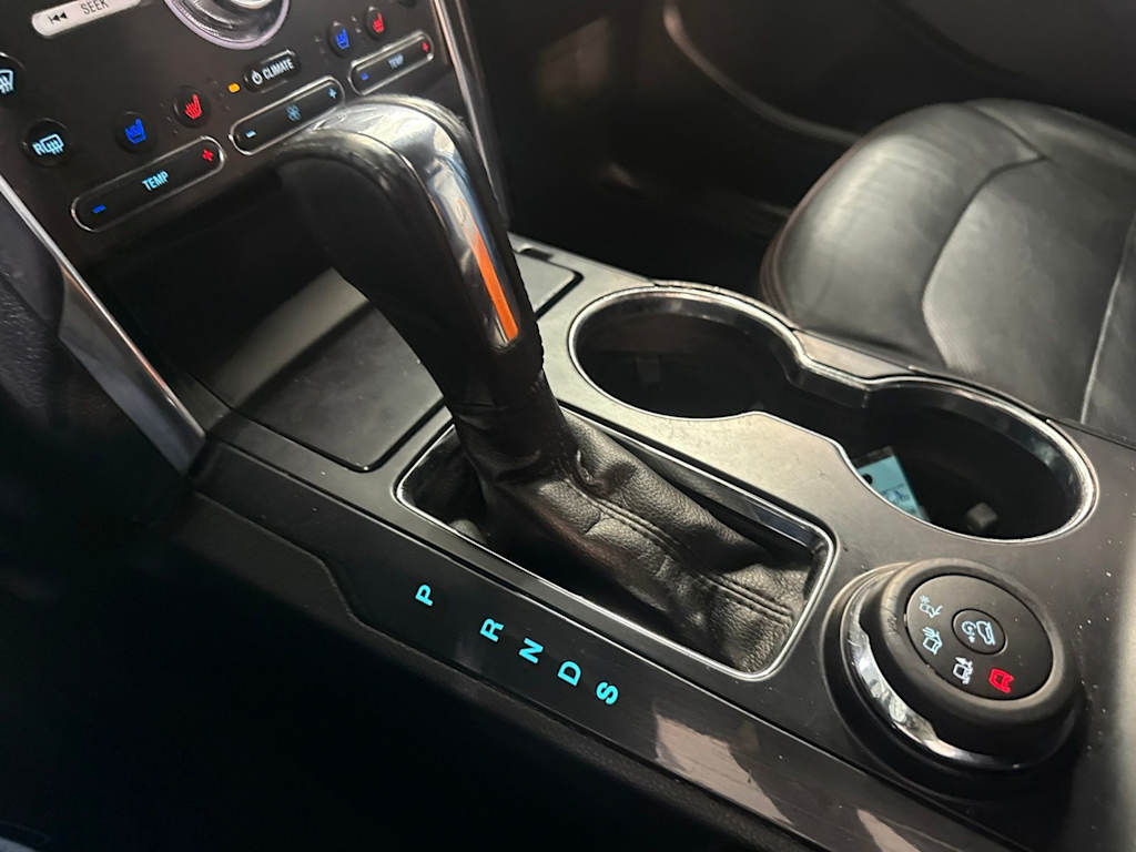 Thumbnail: 2017 Ford Explorer - 13