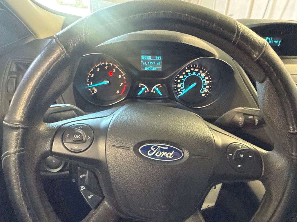 Thumbnail: 2013 Ford Escape - 24