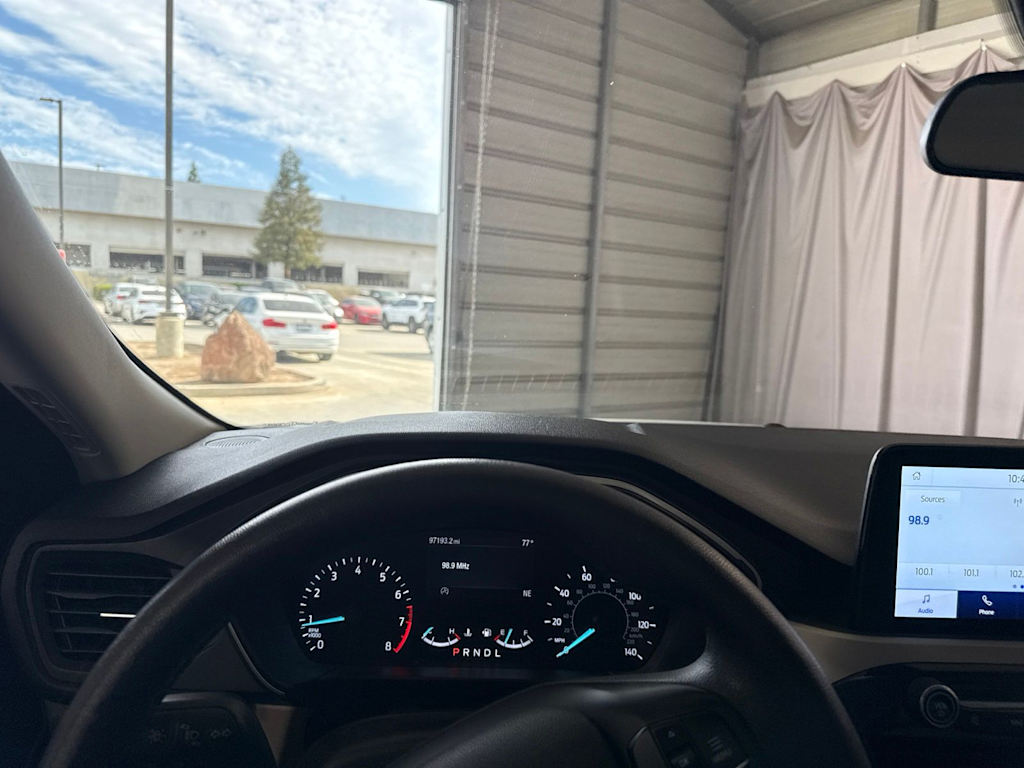 Thumbnail: 2021 Ford Escape - 23
