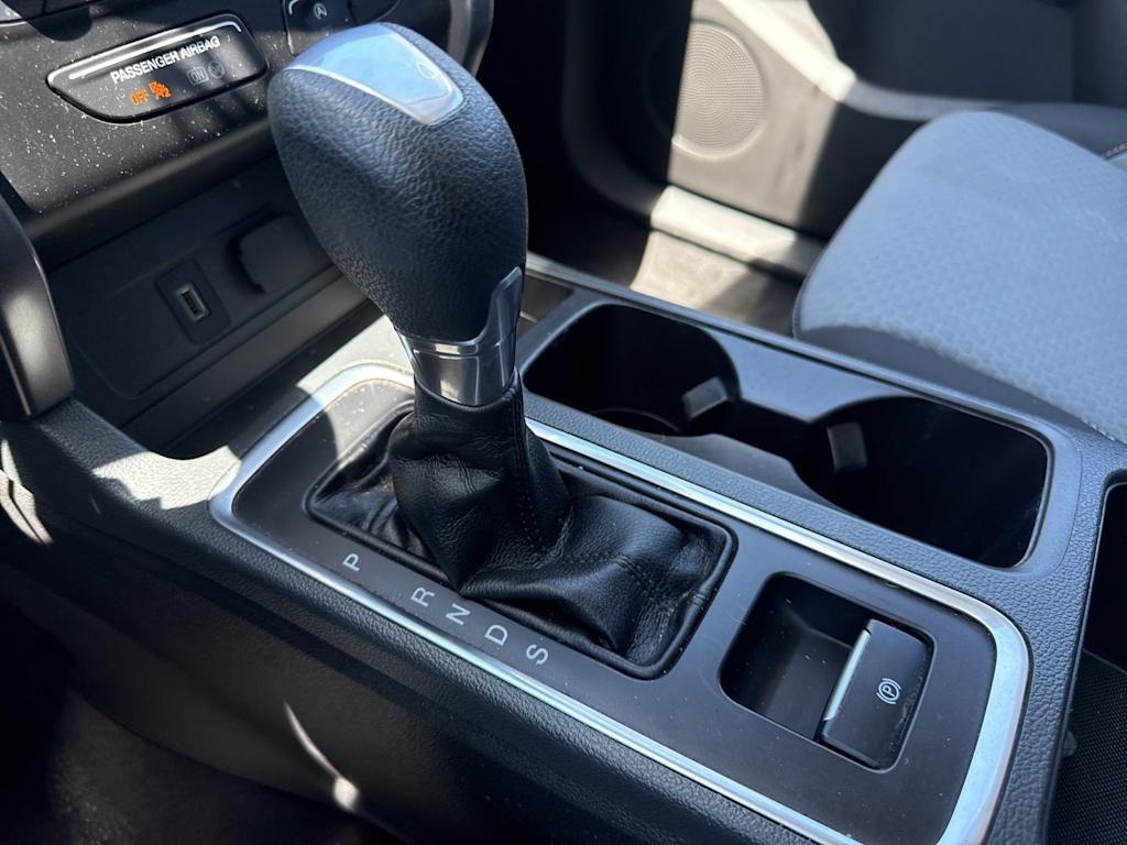 Thumbnail: 2017 Ford Escape - 11