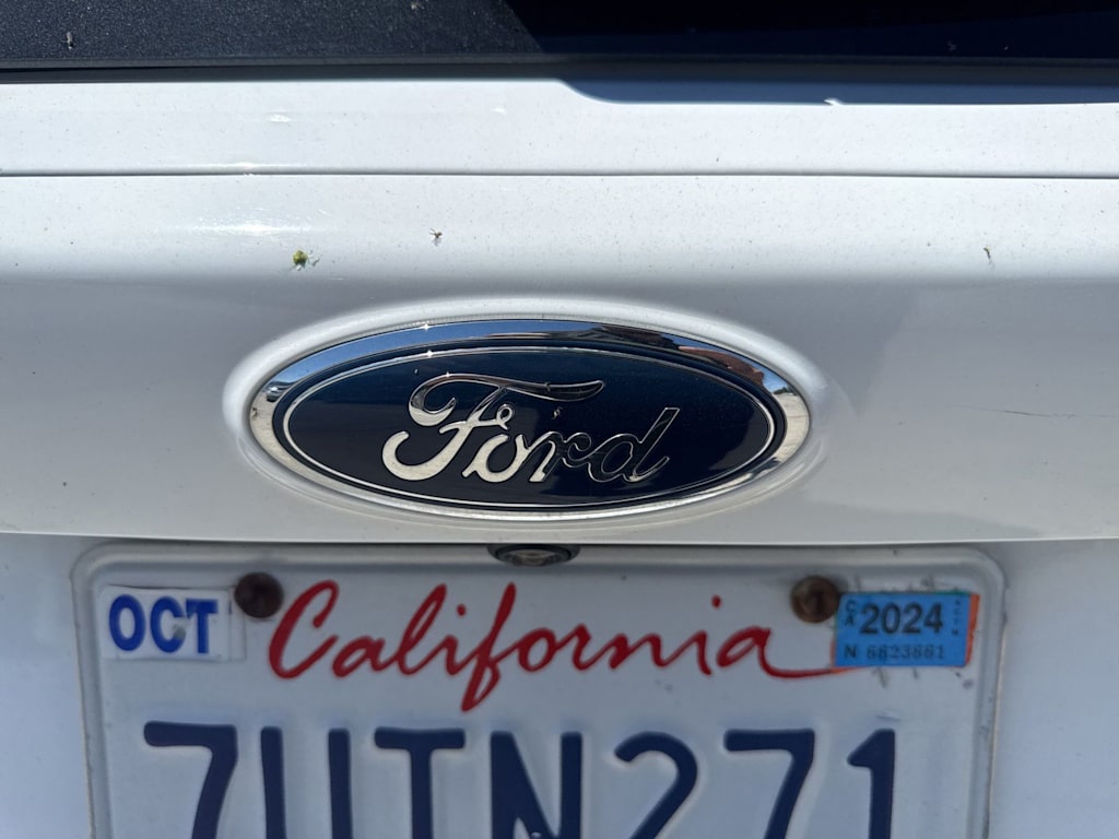 Thumbnail: 2017 Ford Escape - 20