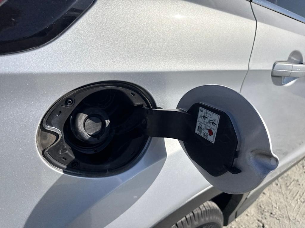 Thumbnail: 2018 Ford Escape - 15