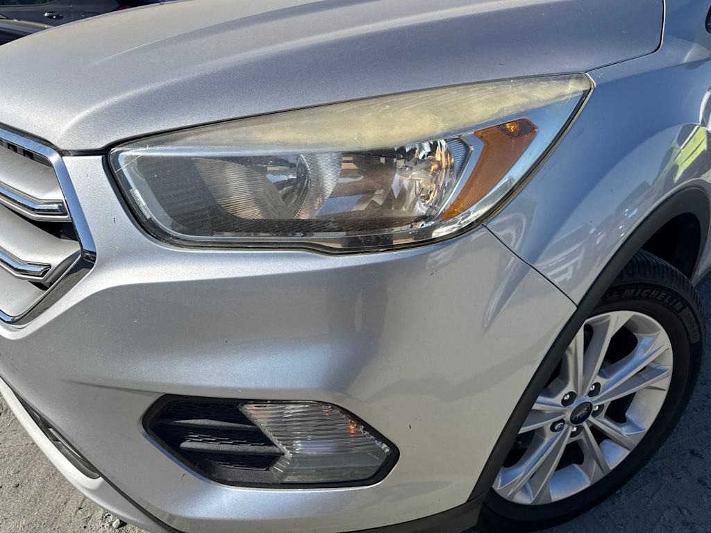 Thumbnail: 2018 Ford Escape - 19