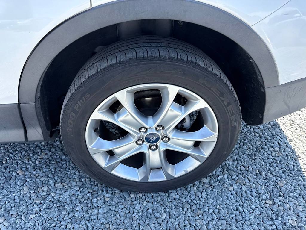 Thumbnail: 2013 Ford Escape - 6