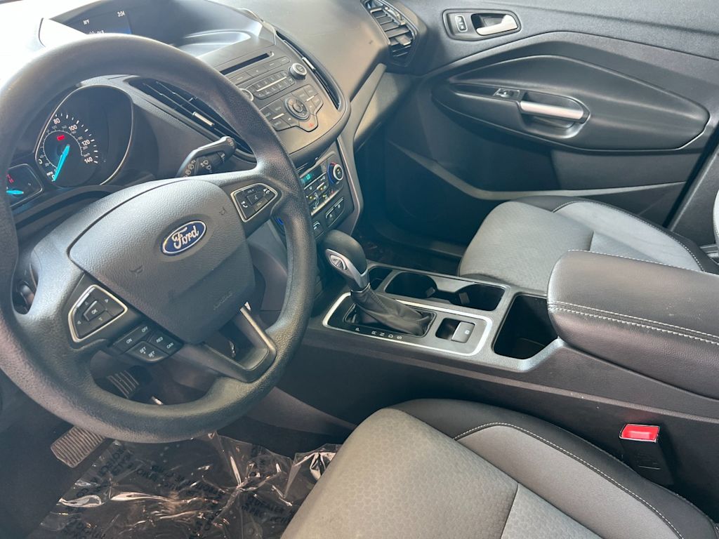 2018 Ford Escape SE 9