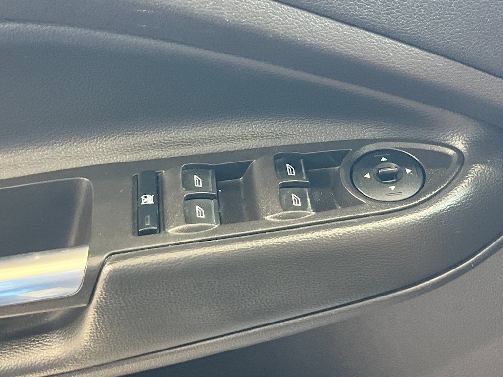 2018 Ford Escape SE 24