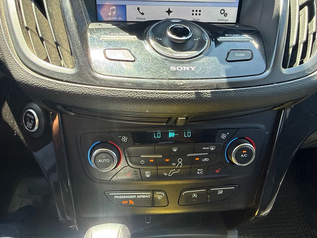 Thumbnail: 2017 Ford Escape - 28