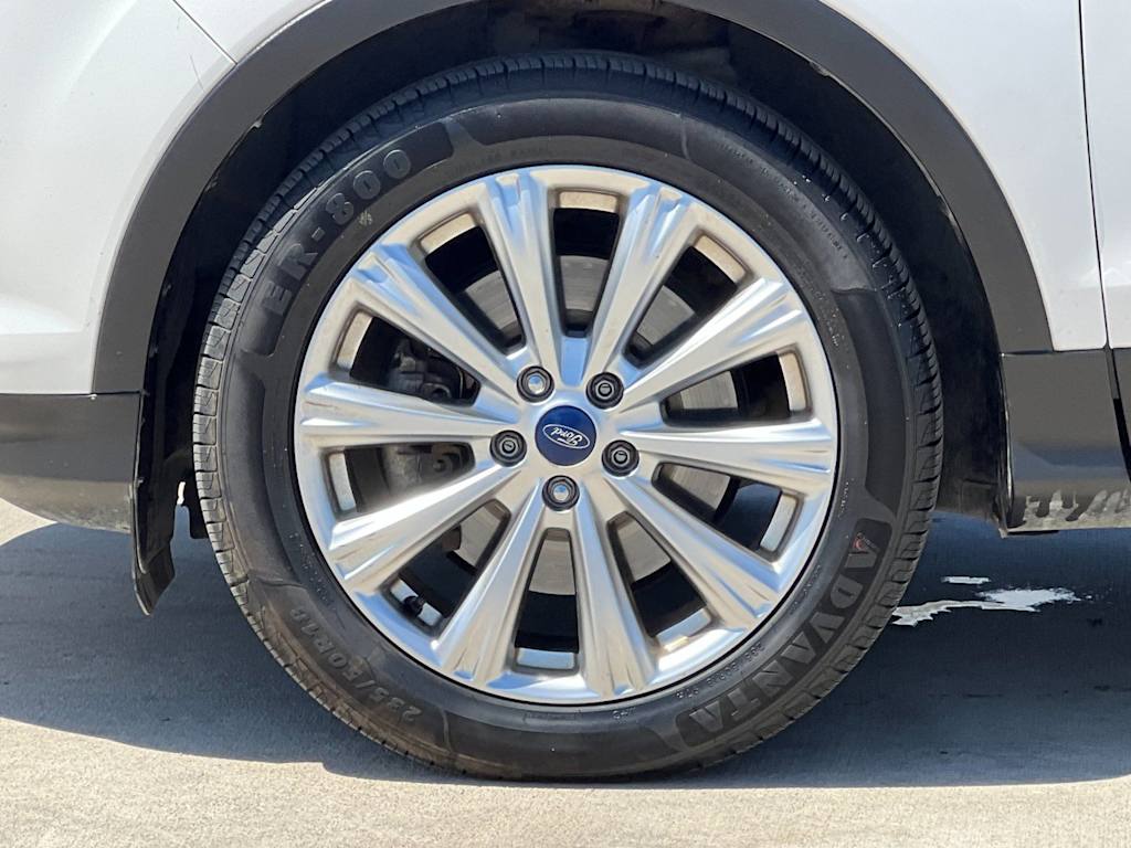 Thumbnail: 2017 Ford Escape - 8