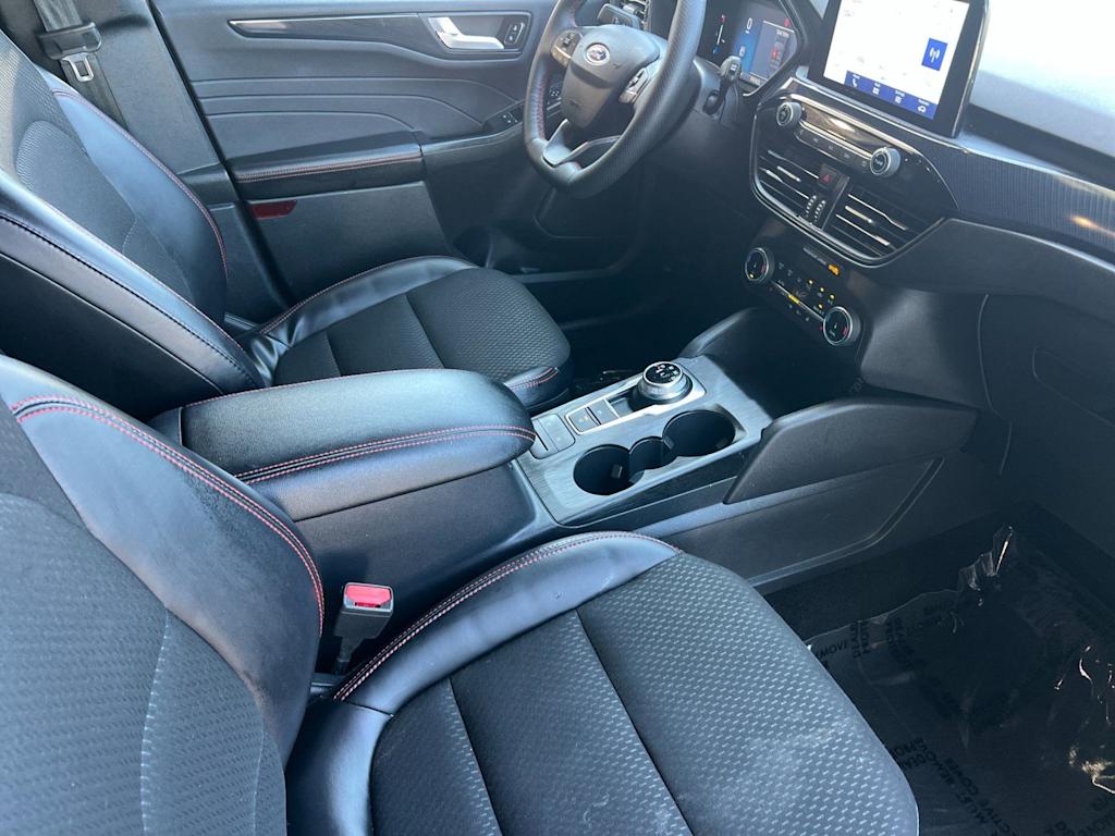 Thumbnail: 2025 Ford Escape - 10