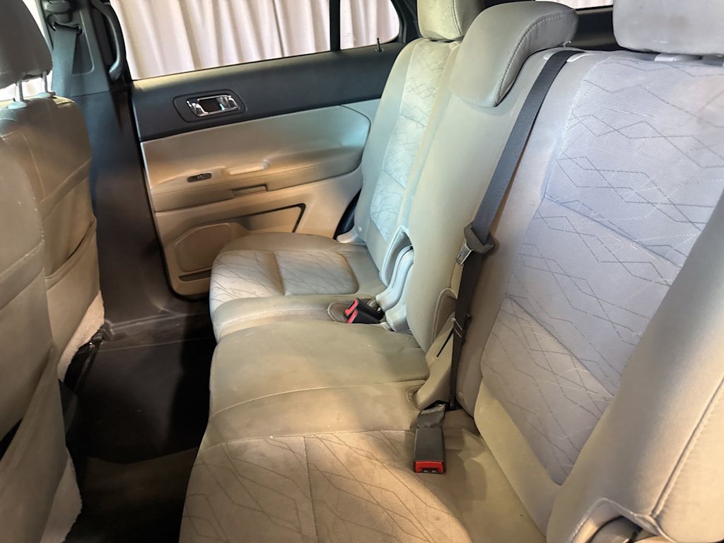 Thumbnail: 2012 Ford Explorer - 9