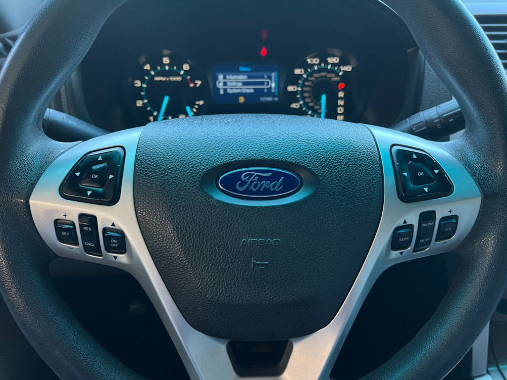 Thumbnail: 2012 Ford Explorer - 27