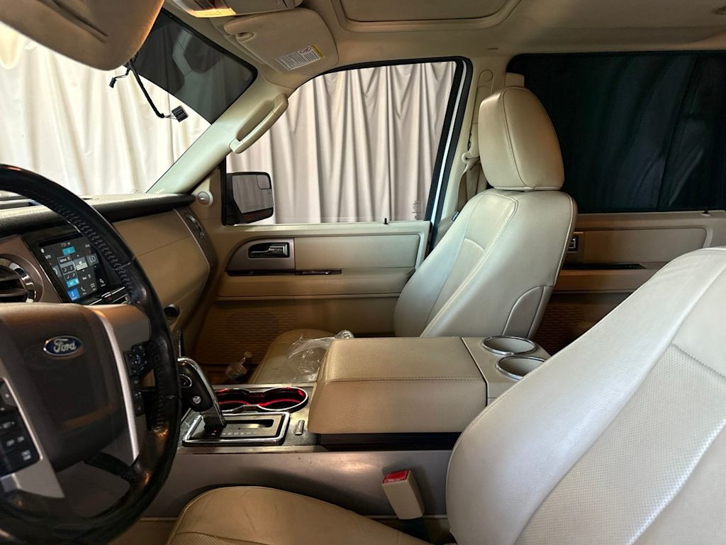 Thumbnail: 2016 Ford Expedition EL - 8