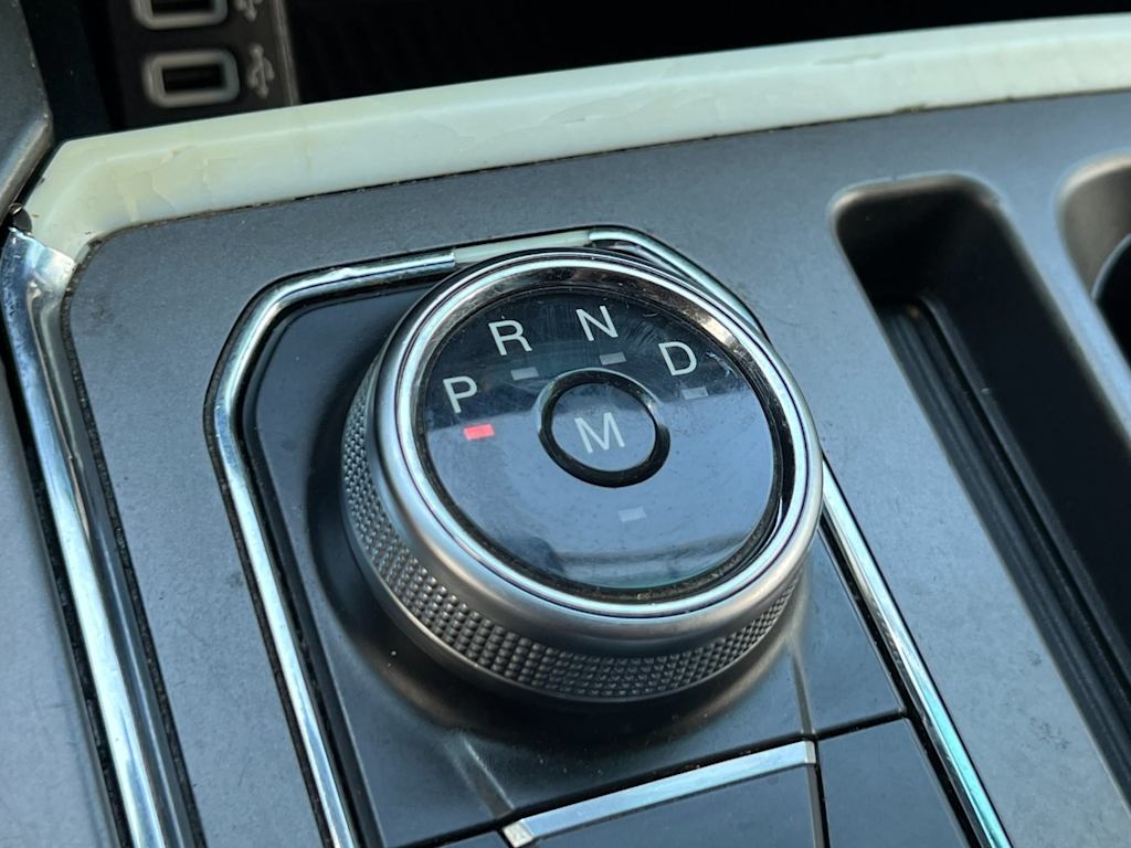 Thumbnail: 2019 Ford Expedition - 26