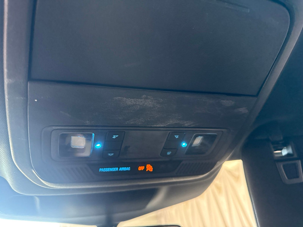 Thumbnail: 2020 Ford Explorer - 24