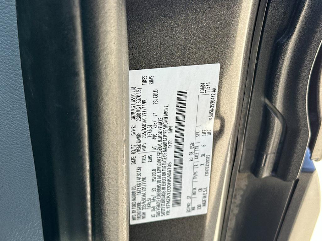 Thumbnail: 2017 Ford Transit Series - 30