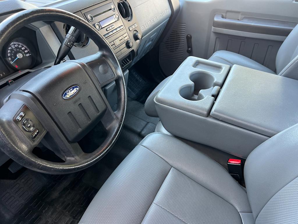 2014 Ford F-250 XL 9