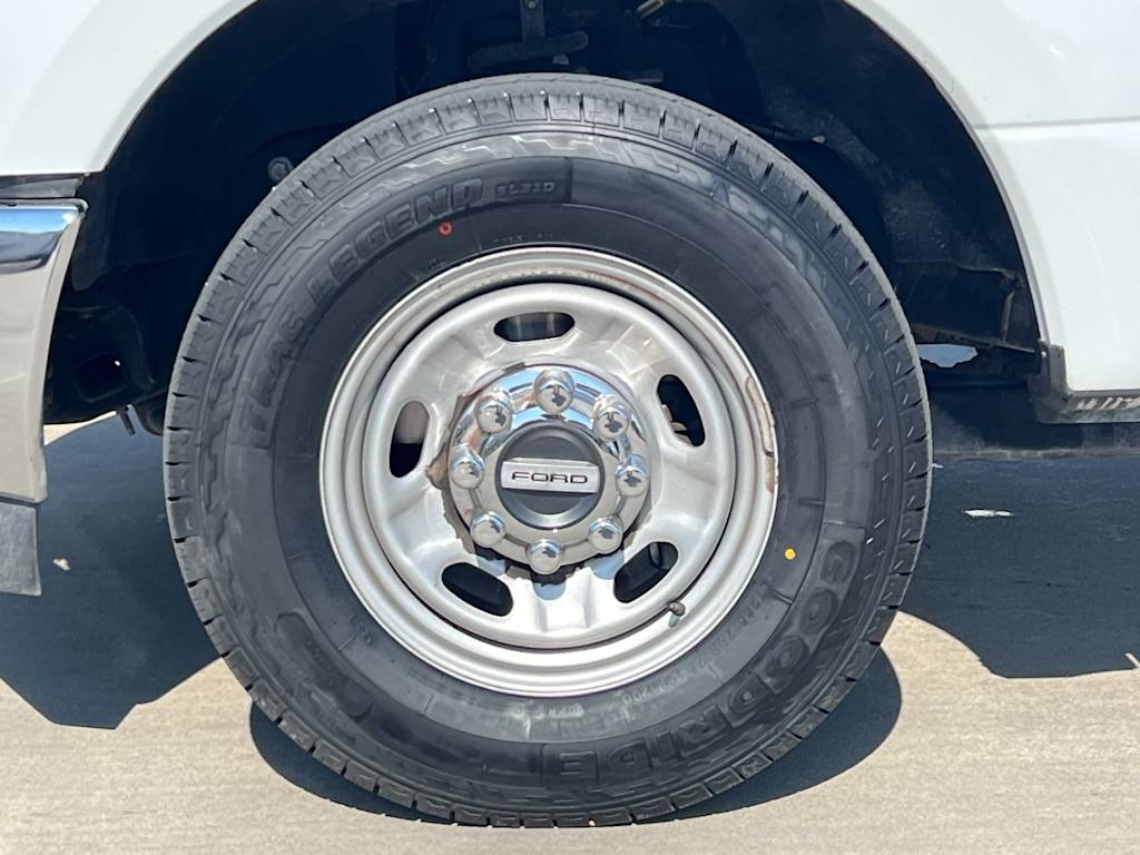 Thumbnail: 2018 Ford F-250 - 8