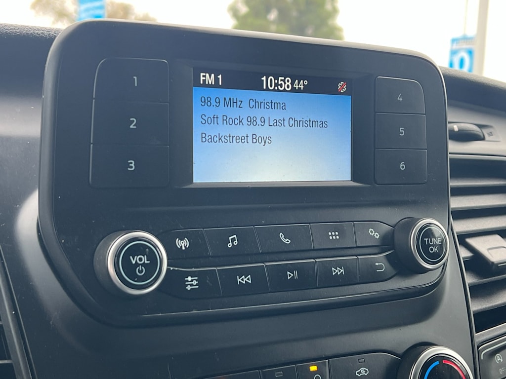 Thumbnail: 2020 Ford Transit Series - 12