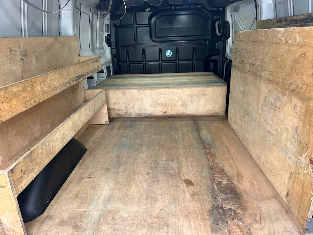 Thumbnail: 2020 Ford Transit Series - 15