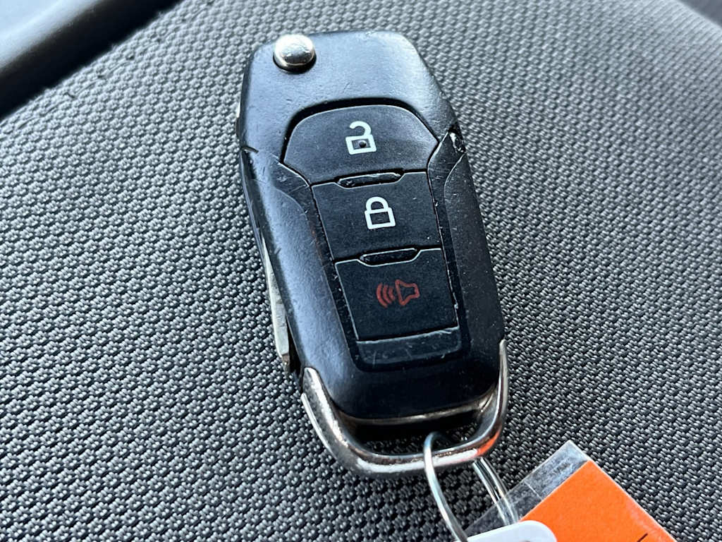 Thumbnail: 2016 Ford F-150 - 15