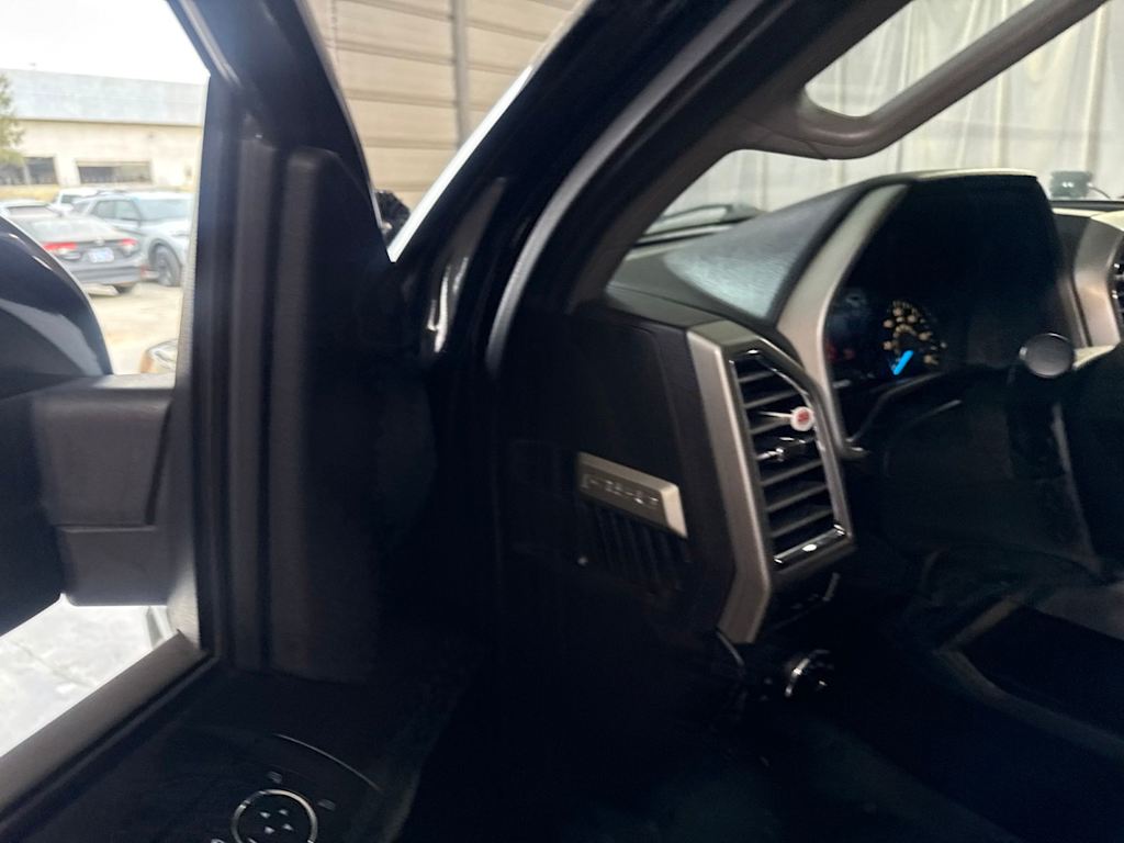 Thumbnail: 2015 Ford F-150 - 11