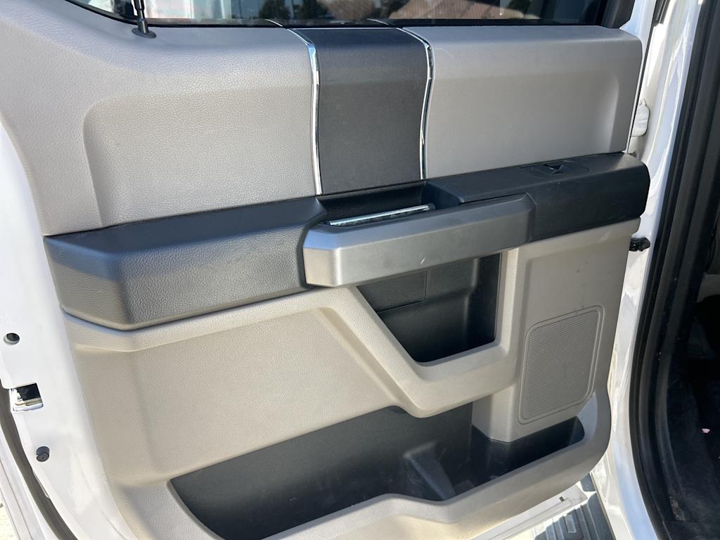 Thumbnail: 2015 Ford F-150 - 28