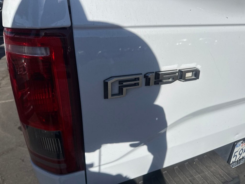 Thumbnail: 2016 Ford F-150 - 16