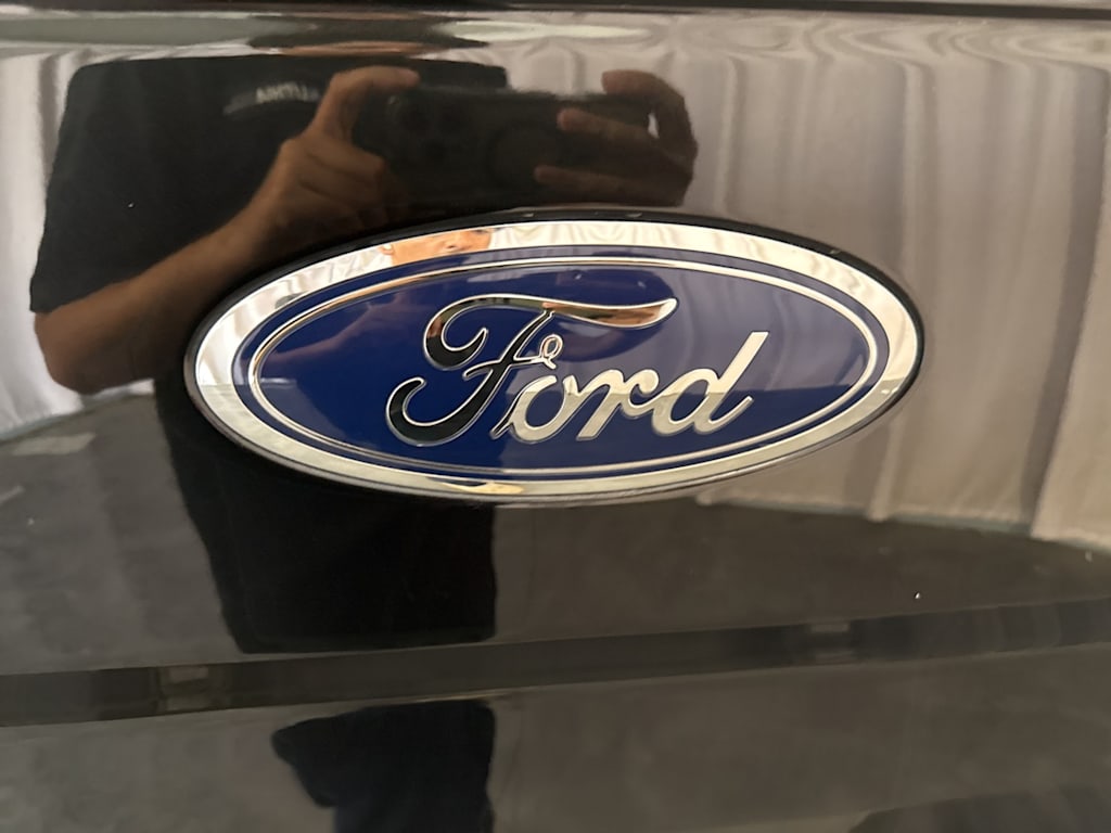 Thumbnail: 2015 Ford F-150 - 21