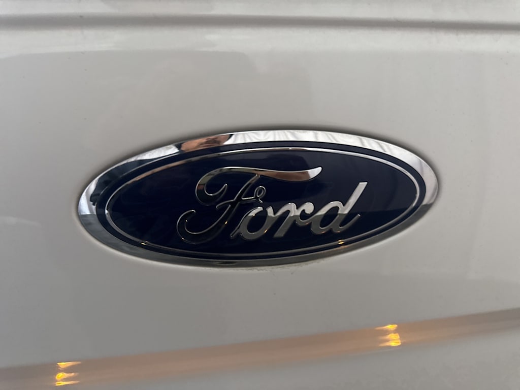 Thumbnail: 2016 Ford F-150 - 19